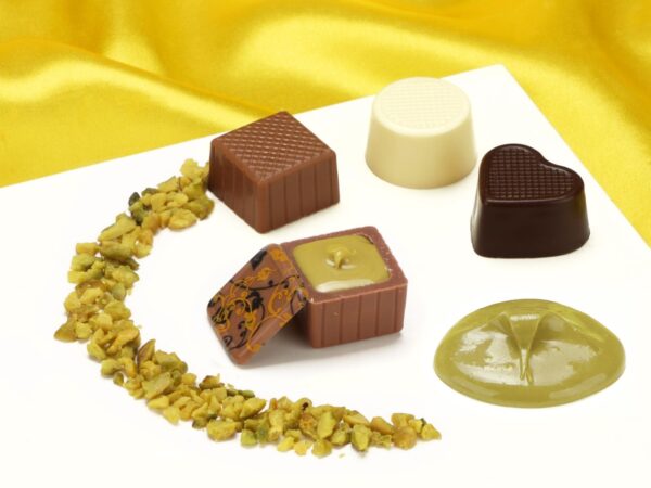 Pistachio nut praline, 250g