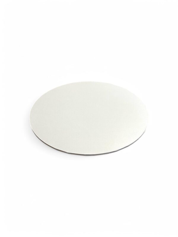 White MDF cake tray, 6mm thick, 25cm.