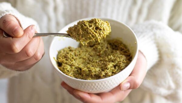 pistachio walnut cream