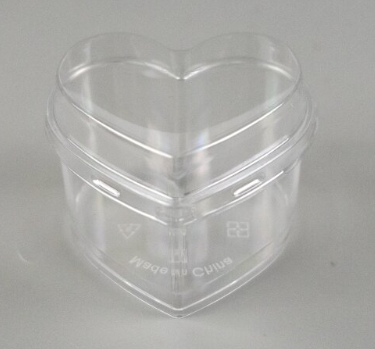 dessert container