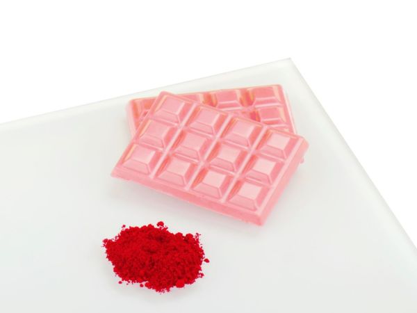 Fat-soluble food coloring