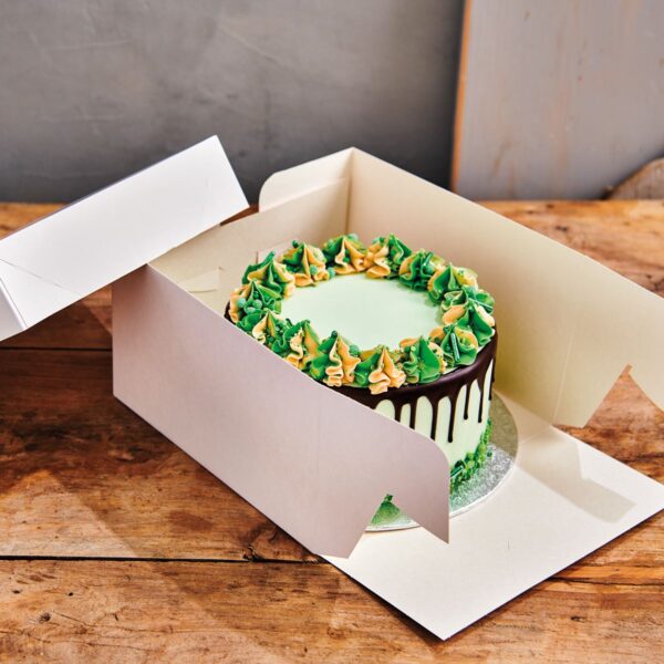 Cake box